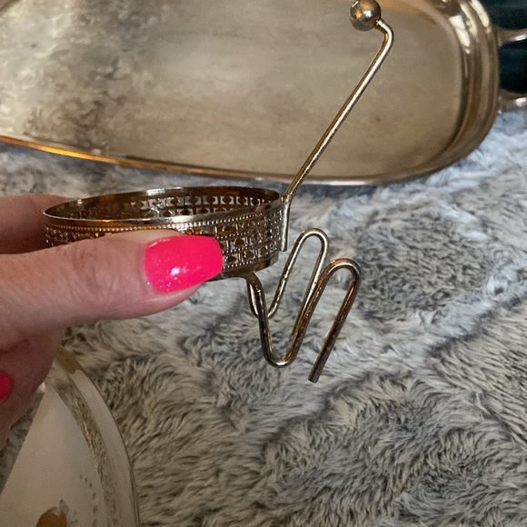 Vintage large glass bowl with small bowl hanger - Picture 11 of 15